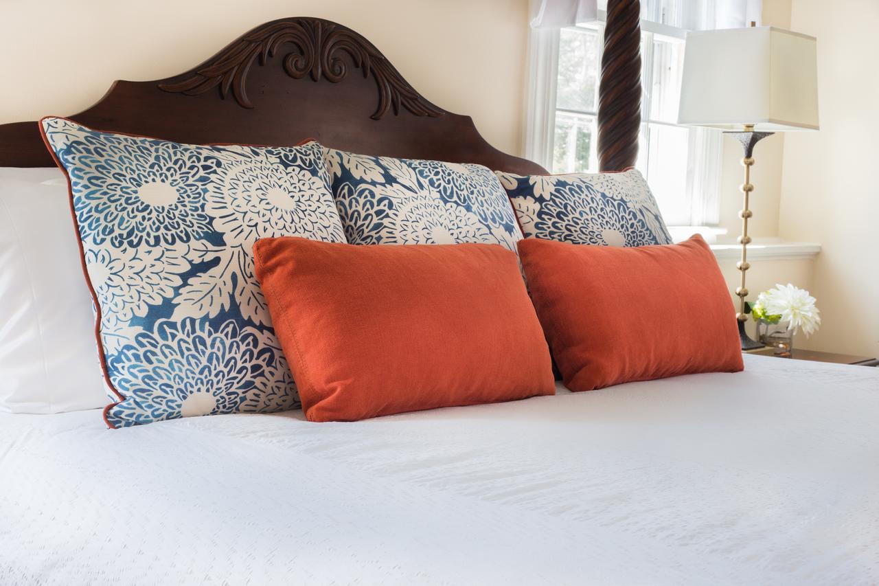 Kedron Valley Inn Вудсток Экстерьер фото