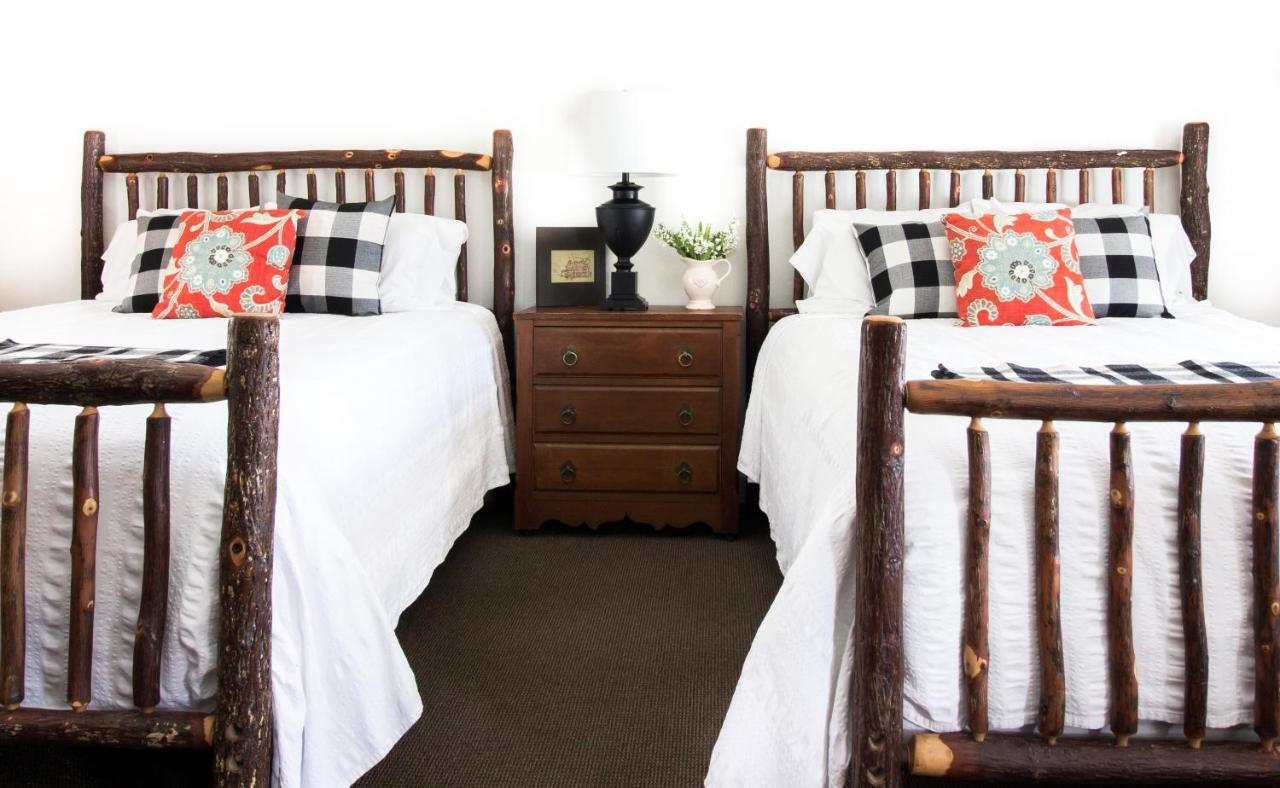 Kedron Valley Inn Вудсток Экстерьер фото